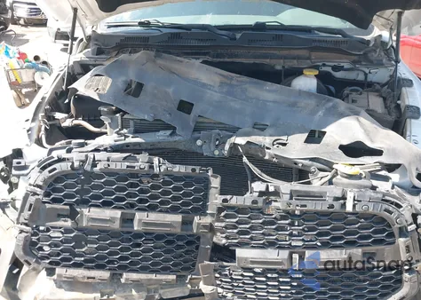 2018 Ram 1500 Ssv 4X4 5'7 Box z USA, uszkodzony, nr VIN 1C6RR7XT9JS318993